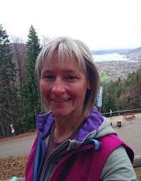 Robert Meindl's Instagram, Twitter & Facebook