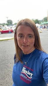 Allison Healey's Instagram, Twitter & Facebook