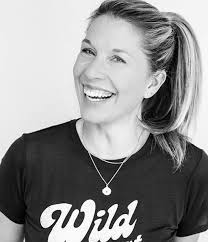 Samantha Warner's Instagram, Twitter & Facebook