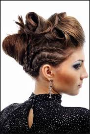 halb geflochtene hochgesteckte abendfrisur hochsteckfrisuren fur einfache frisuren hair styles prom hairstyles for long hair evening hairstyles