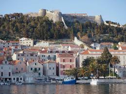 Croatia accommodation, travel tours and day trips in croatia, focused on hvar travel tours. Hvar Plitvice Ja Zagreb Kroatia Belgrad Serbia Vapaan Matkustajan Paivakirja