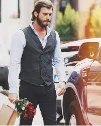 Istanbul Turkiye Bestmodel And Actor Fan Account Snapchat Tatlitugkivanc Cesur Ve Guzel Star Tv 39 De Erkek Giyim Istanbul Instagram