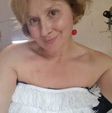 Kylie Jenner, the youngest Kardashian-Jenner sister, has a new look. And a  slew of new products to go along with it. https://nyti.ms/439Xahh