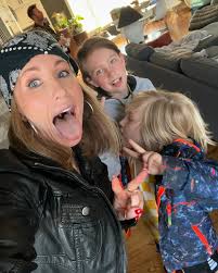 Michelle Bowes‎‏