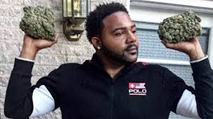 Sure, money man is a melodically blessed trap rapper, but he's earned the name he gave himself by becoming a southern rap impresario. Money Man Fake Plugs Youtube