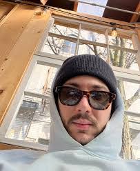 Daniel Lerman's Instagram, Twitter & Facebook