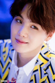 NaverXDispatch BTS IDOL MV photoshoot 8-2018 Suga