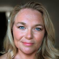 Hi I am looking for a karaoke for the 16th may, for my mothers wake. She  loved singing and loved a karaoke. Looking for about 3 hrs from 5-8pm