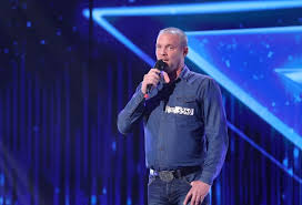 Unul dintre momentele care au stârnit. Radu PalaniÈ›Äƒ A Castigat Marele Premiu Romanii Au Talent DupÄƒ O FinalÄƒ TransmisÄƒ De AcasÄƒ