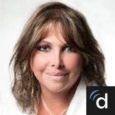 Nancy Schanz's Instagram, Twitter & Facebook