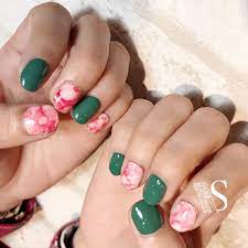 各位寶貝開工指甲都準備好了沒呀 nail 美睫嫁接 美甲彩繪 ネイル 東區美甲店 美甲教學一對一 東區美睫 suesue手作美學