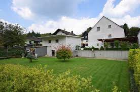 Nur wer keinerlei onlinezugang zu hause oder in der familie hat, kann seine karte auch im umstadtbüro erwerben. Haus In Gross Umstadt 161 12 M