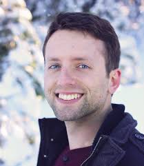 Zachary Houser's Instagram, Twitter & Facebook