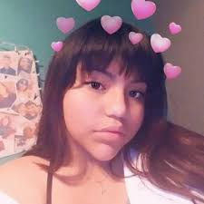 Monique Tapia (@MoniqueTapia1)