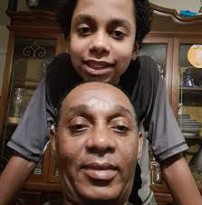 Darius Dickerson's Instagram, Twitter & Facebook