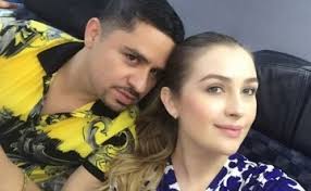He was born on thursday, march 10, 1977. Esposa De Larry Hernandez Hija De Ex Secretario De Seguridad
