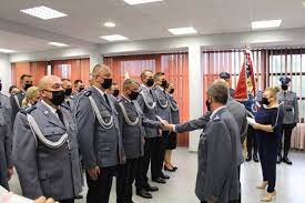 Z okazji święta policji składamy wszystkim policjantkom, policjantom oraz pracownikom cywilnym policji najserdeczniejsze życzenia, wszelkiej pomyślności. Wgdiltkvzcytqm