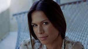 She has gone to making schlock tv series, like the gates and the last ship. Rhona Mitra Youtube