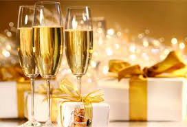 Copil mic si dulce, chiar daca inca esti micut, de ziua. Primarul Din Rociu Aurel BÄƒlÄƒsoiu Si Directorul Apia Marius Stroescu SÄƒrbÄƒtoriÅ£ii Zilei La MulÅ£i Ani Universul Argesean