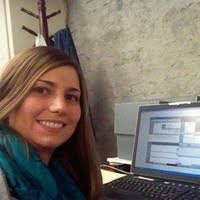 Serena Barnett's Instagram, Twitter & Facebook