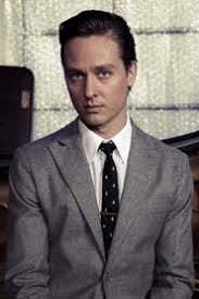 With max riemelt, tom schilling, devid striesow, jonas jägermeyr. Tom Schilling On Mycast Fan Casting Your Favorite Stories