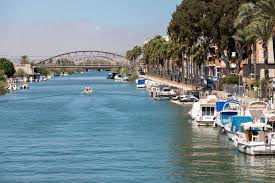 Cullera es mediterráneo, tradición, historia, cultura y una gran gastronomía. Club Nautico De Cullera Comunitat Valenciana