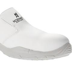 Pour en savoir plus découvrez notre page explicative des différentes normes de chaussures avec embout de sécurité. Brice Plus S2 Src Chaussures De Securite Cuisine En Microfibre Semelle Reflex Integree Batiproduits