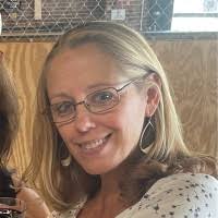 Donna Condon's Instagram, Twitter & Facebook