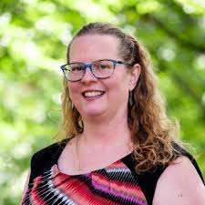 Well everyone, it's finally official: I'm now a MAcc! It's been a long  journey and certainly not easy, but I made it! Next step: CMA?