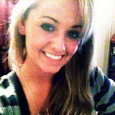 Holly Samples (hollywolly123)