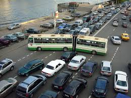 Perselisihan dalaman, iaitu gangguan yang berpunca daripada aliran lalu lintas seperti memotong dalam muatan lalu lintas atau kesesakan lalu lintas. Traffic Jam Definisi Traffic Jam Dalam Kamus Corsica