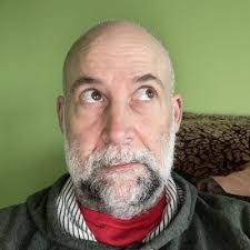 Sarah Scully's Instagram, Twitter & Facebook