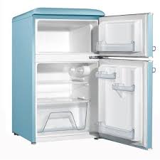 Keep your food and drinks chilled with the galanz gl17bk 1.7 cu ft single door mini fridge. Galanz 3 1 Cu Ft Retro Mini Fridge With Dual Door True Freezer In Blue Glr31tbeer The Home Depot