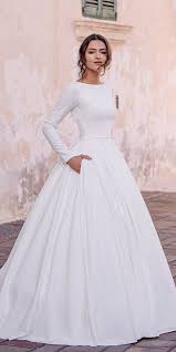 24 Modest Wedding Dresses Of Your Dream Wedding Dresses Guide In 2020 Wedding Dress Sleeves Royal Wedding Dress Muslim Wedding Dresses
