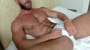 Arni_strong - Video amazing gay-three-some eating- ebony euro-porn