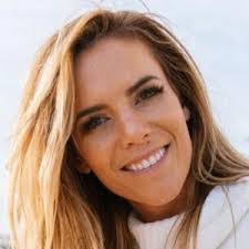 Katie Dunlop's Instagram, Twitter & Facebook