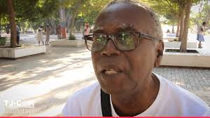 WoW! Mibalè bay siyal la! Sa merite felisite ak ankouraje! Vin gade koman  yon ekip jèn volontè Lakwa wouj ap ede timoun lekol travèse lari Mibalè pou  al lekòl.