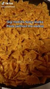Model gigi hadid might be known for her talents on the runway, but she certainly rocks the kitchen too. Gigi Hadid Spicy Vodka Pasta Without Vodka Video Diy Food Recipes Foood Recipes Healty Food