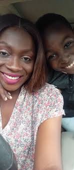 🎙️🗣️ Cristiano Ronaldo: "My son once asked for a new iPhone but I asked  him why he needs a new phone, he said he saw it in school and his friends  told