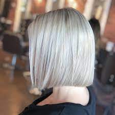 Prendersi cura dei capelli è importante. Capelli Bianchi Come Mantenerli Lucidi E Sani Linea Moda Parrucchieri