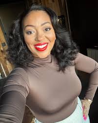 Honored to speak at Microsoft and Nasdaq's 2nd BAM/GLOBE ERG Symposium in  NYC, sharing my journey of building an influencer business while navigating  corporate spaces. A full-circle moment I'll never forget. And