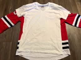 how do nhl jerseys fit our 2019 size guide w photos