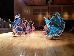 A Mexican Hat Dance Or The El Jarabe Tapatio Lo Hicieron Bellamente Viva Mexico Youtube Mexican Hat Mexican Culture Hispanic Heritage Month