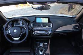 Avec son design attrayant basé sur son toit ouvert élégant, la série 2 cabriolet attire tous les regards en ville. Essai Video Bmw Serie 2 Cabriolet L Attrape Coeur