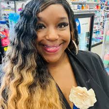 Angelina Jolie attends the photocall for the 2025 Chopard Trophy at the  78th annual Cannes Film Festival 🤍 📸 Getty