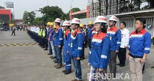 Banyak pencari kerja memilih bumn untuk melamar pekerjaan. Gaji Pegawai Pertamina Lulusan S1 Fresh Graduate