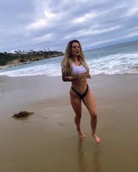 Luna skye watch online