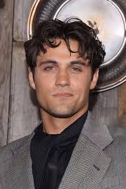 Adam Heeley's Instagram, Twitter & Facebook