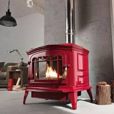 Poele A Bois Retro En Fonte Rouge De Chez Castorama Bois De Chauffage Cuisiniere A Bois