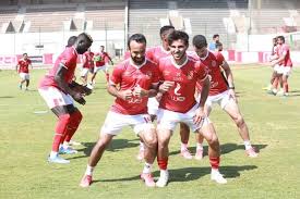 حمدى فتحى لاعب النادى الأهلى و منتخب مصر أصبح أحدث عريس فى الوسط الكروى فى زمن الكورونا و تعليق النشاط الذى يشهد زواج عدد من اللاعبين إستغلالا لعدم وجود تدريبات أو مباريات فى ذلك الوقت ، بعدما إحتفل بعقد قرانه أمس السبت. Ø§Ù„Ø¬Ø¨Ù„Ø§ÙŠØ© ØªÙˆØ¶Ø­ Ù…ÙˆÙ‚Ù Ø­Ù…Ø¯ÙŠ ÙØªØ­ÙŠ Ù„Ø§Ø¹Ø¨ Ø§Ù„Ø£Ù‡Ù„ÙŠ Ø£Ù…Ø§Ù… Ø¥Ù†Ø¨ÙŠ Ø§Ù„Ù…ØµØ±ÙŠ Ø§Ù„ÙŠÙˆÙ…